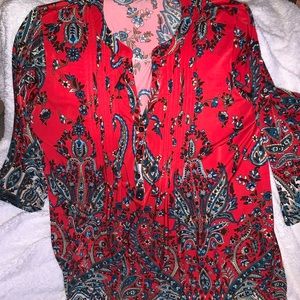 LA Cera blouse, Plus Size, flowy and very comfortable